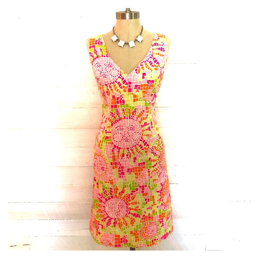 Lily original sunshine lined dress in size 10.